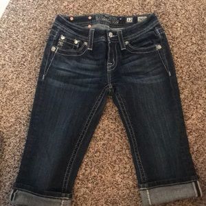 Girls Miss Me embellished Denim Capri